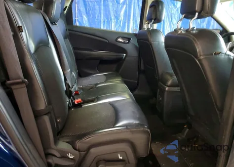 2017 Dodge Journey Crossroad z USA, uszkodzony, nr VIN 3C4PDDGG6HT555255